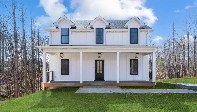 image of colonial house plan 11657