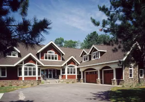 image of 1.5 story house plan 7783