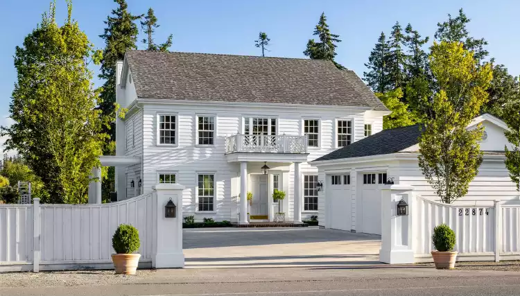 image of traditional house plan 8582